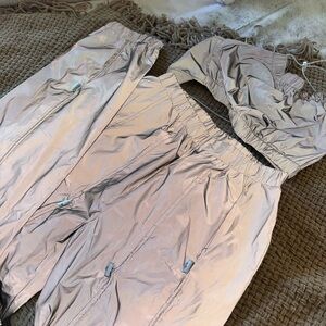 Fashion Nova- REFLECTIVE 2 piece set